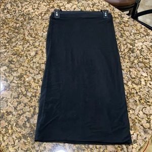Black pencil skirt